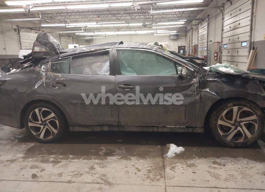 Photo 13 of 2022 Subaru Legacy LIMITED (VIN 4S3BWAN65N3022852)