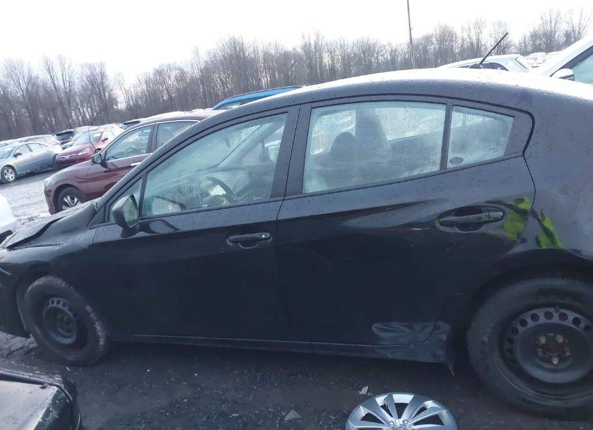 Photo 14 of 2018 Subaru Impreza 2.0I (VIN 4S3GKAA61J1615217)