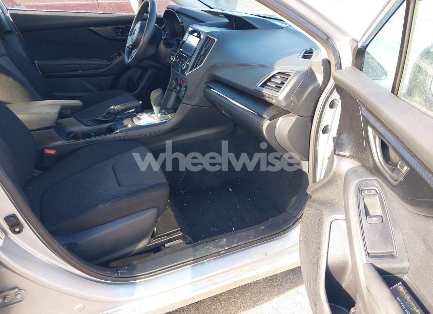 Photo 5 of 2018 Subaru Impreza 2.0I (VIN 4S3GKAA6XJ3621134)