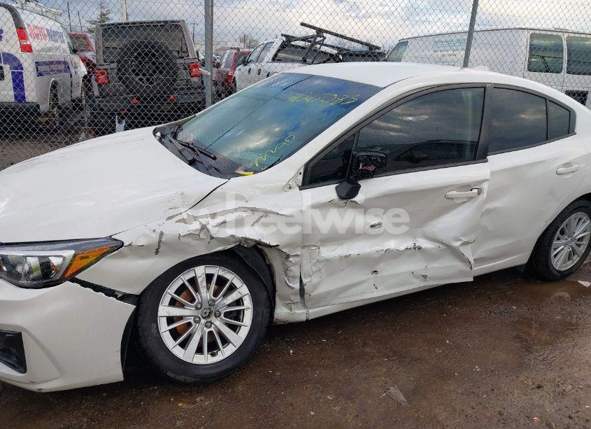 Photo 6 of 2017 Subaru Impreza PREMIUM (VIN 4S3GKAB68H3610660)