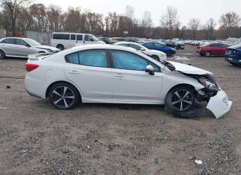 Photo 13 of 2017 Subaru Impreza 2.0I SPORT (VIN 4S3GKAL63H1611113)