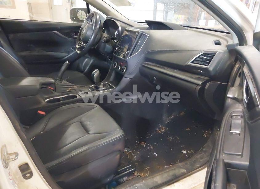 Photo 5 of 2017 Subaru Impreza 2.0I LIMITED (VIN 4S3GKAT60H3614118)