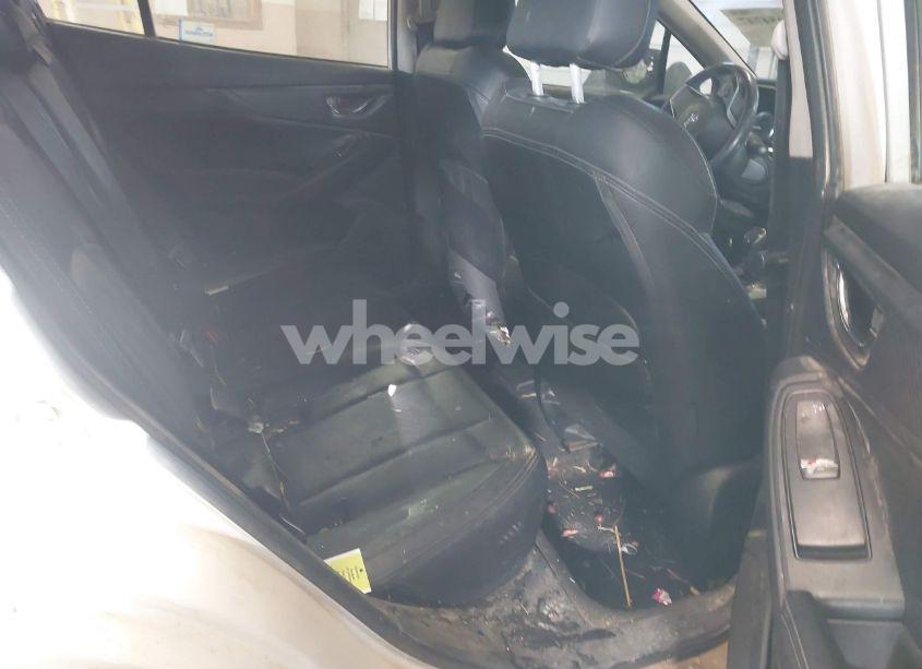 Photo 8 of 2017 Subaru Impreza 2.0I LIMITED (VIN 4S3GKAT60H3614118)