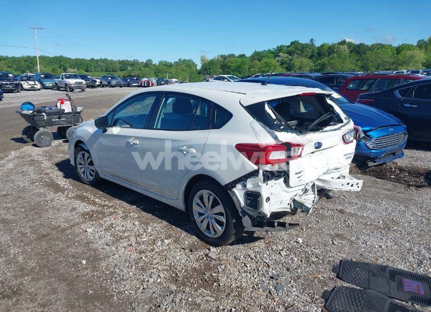 Photo 3 of 2017 Subaru Impreza 2.0I (VIN 4S3GTAA61H3725339)