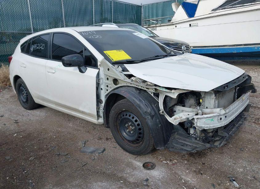 2017 Subaru Impreza 2.0I (VIN 4S3GTAA61H3729701) main photo