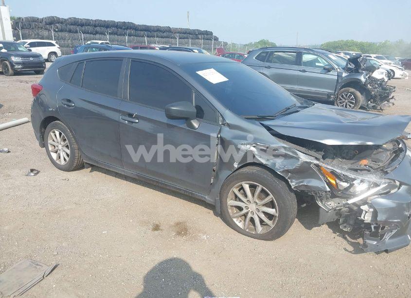 2018 Subaru Impreza 2.0I (VIN 4S3GTAA63J3748319) main photo