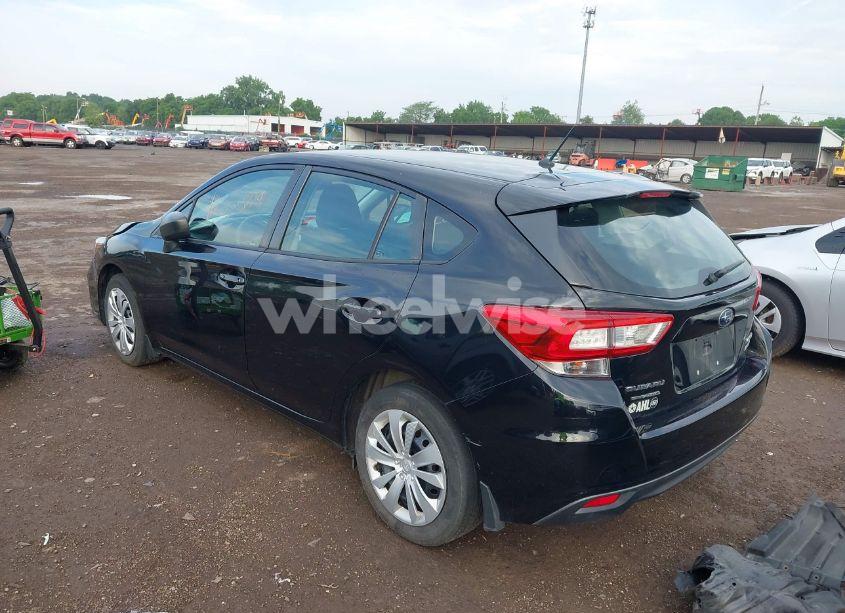 Photo 3 of 2017 Subaru Impreza 2.0I (VIN 4S3GTAA64H3703769)