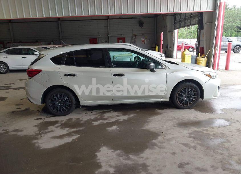 Photo 13 of 2017 Subaru Impreza 2.0I (VIN 4S3GTAA65H3729698)