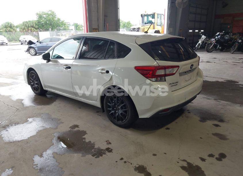 Photo 3 of 2017 Subaru Impreza 2.0I (VIN 4S3GTAA65H3729698)