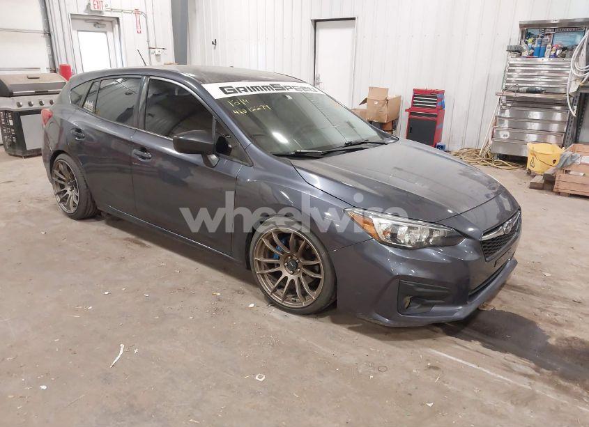 2017 Subaru Impreza 2.0I (VIN 4S3GTAA65H3747893) main photo