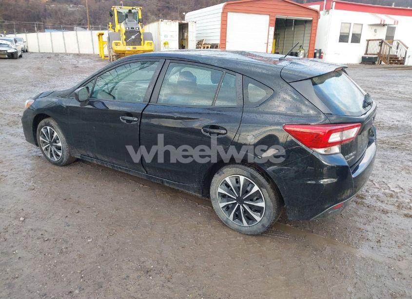 Photo 3 of 2018 Subaru Impreza 2.0I (VIN 4S3GTAA66J3712737)