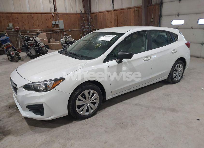 Photo 2 of 2018 Subaru Impreza 2.0I (VIN 4S3GTAA67J1726741)
