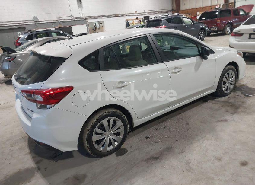 Photo 4 of 2018 Subaru Impreza 2.0I (VIN 4S3GTAA67J1726741)