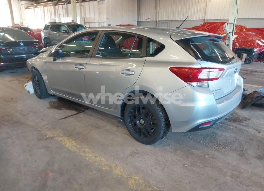 Photo 3 of 2019 Subaru Impreza 2.0I (VIN 4S3GTAA69K3737794)