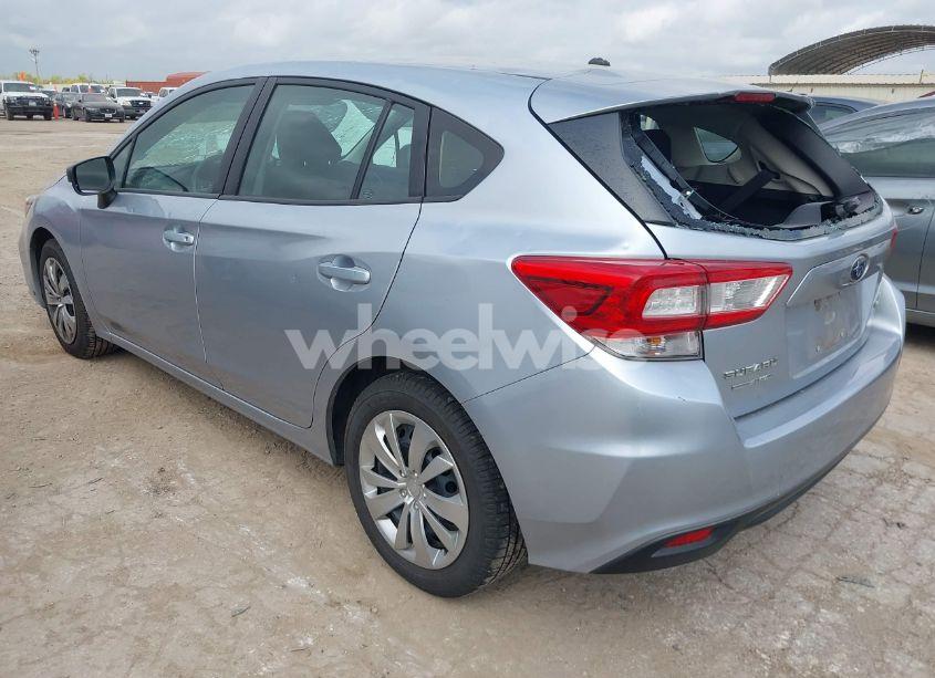 Photo 3 of 2018 Subaru Impreza 2.0I (VIN 4S3GTAA6XJ3744526)