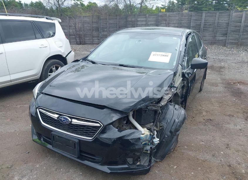 Photo 2 of 2018 Subaru Impreza 2.0I (VIN 4S3GTAA6XJ3745224)