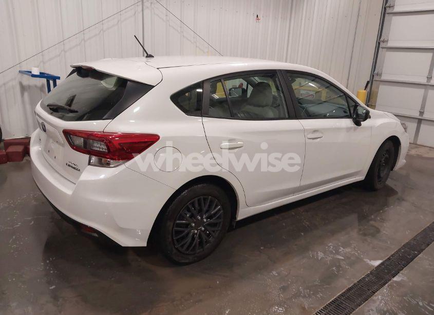 Photo 4 of 2022 Subaru Impreza BASE 5-DOOR (VIN 4S3GTAB60N3727741)