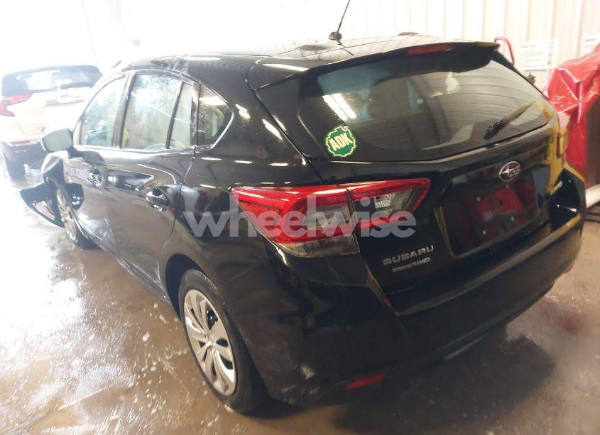 Photo 2 of 2021 Subaru Impreza 5-DOOR (VIN 4S3GTAB61M3703303)
