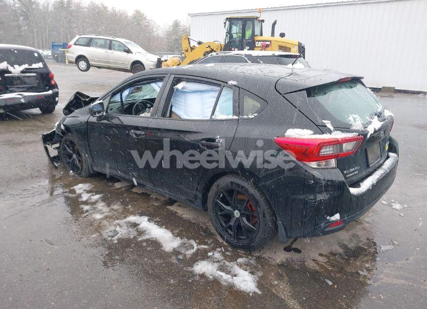 Photo 3 of 2020 Subaru Impreza 5-DOOR (VIN 4S3GTAB62L3701235)