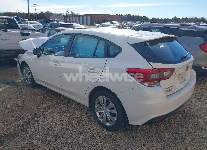 Photo 3 of 2020 Subaru Impreza 5-DOOR (VIN 4S3GTAB65L3704162)