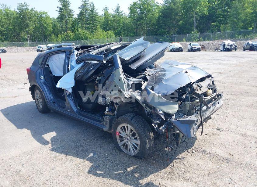 2017 Subaru Impreza PREMIUM (VIN 4S3GTAB67H3751328) main photo