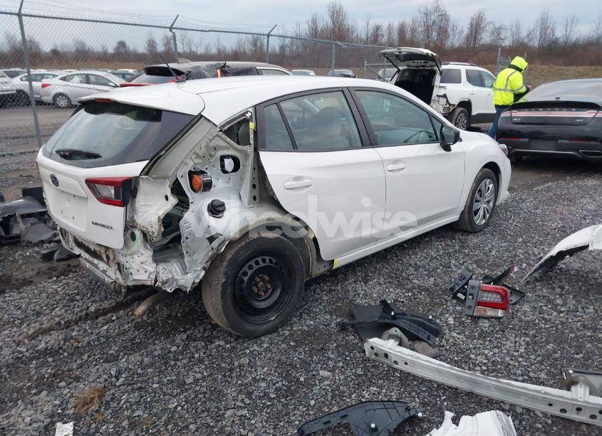 Photo 4 of 2021 Subaru Impreza 5-DOOR (VIN 4S3GTAB69M3716087)