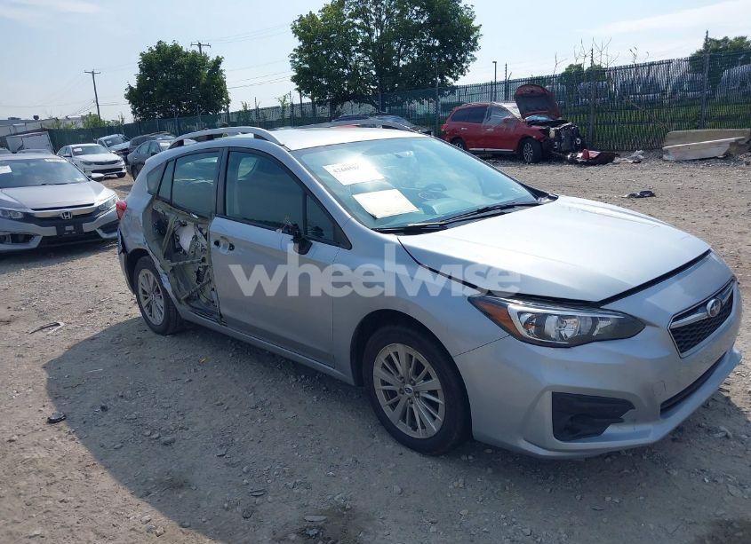 2017 Subaru Impreza PREMIUM (VIN 4S3GTAB6XH3741814) main photo