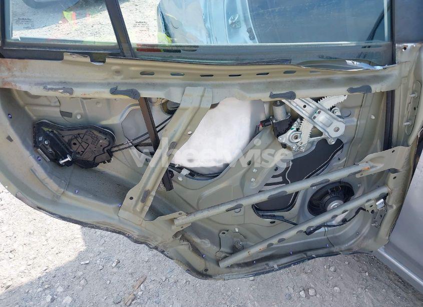 Photo 6 of 2017 Subaru Impreza PREMIUM (VIN 4S3GTAB6XH3741814)