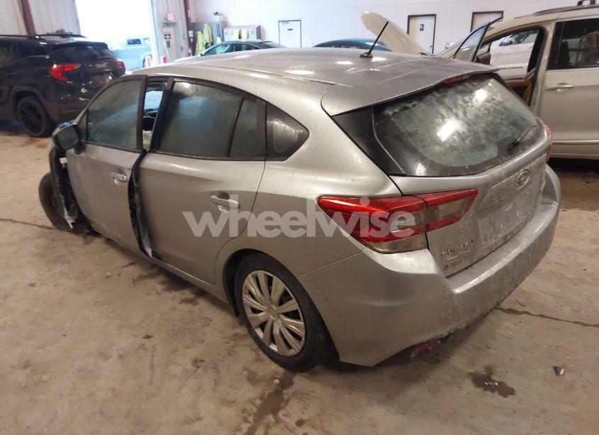 Photo 3 of 2020 Subaru Impreza 5-DOOR (VIN 4S3GTAB6XL3722933)