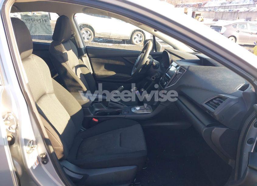 Photo 5 of 2019 Subaru Impreza 2.0I PREMIUM (VIN 4S3GTAC6XK3761129)