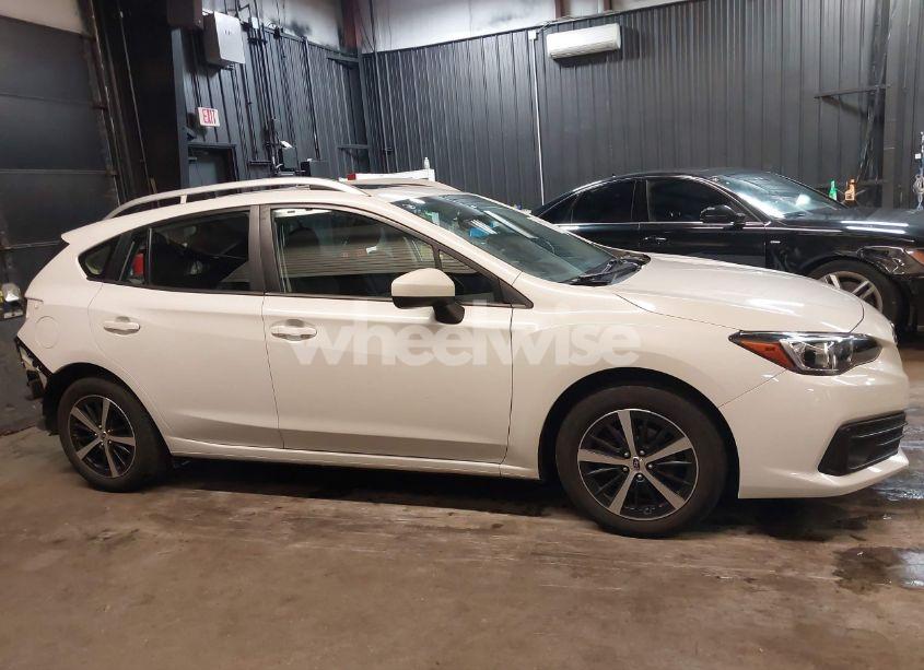 Photo 14 of 2022 Subaru Impreza PREMIUM 5-DOOR (VIN 4S3GTAD60N3725730)