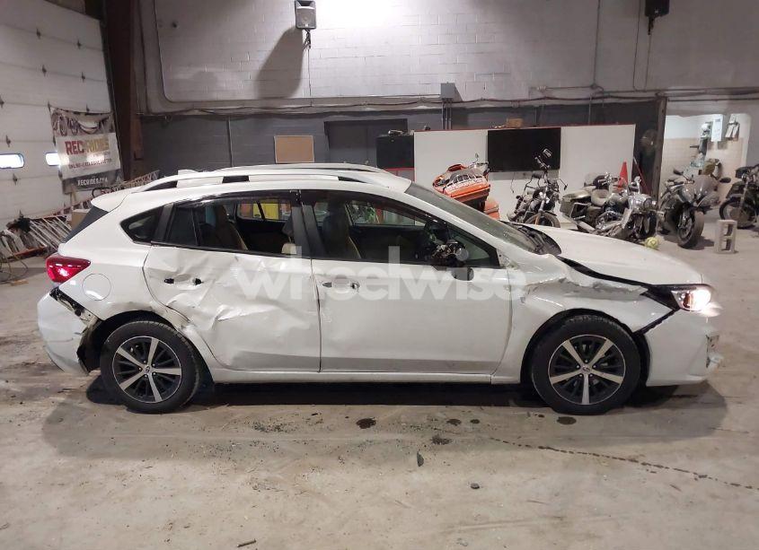 Photo 13 of 2019 Subaru Impreza 2.0I PREMIUM (VIN 4S3GTAD61K3712237)