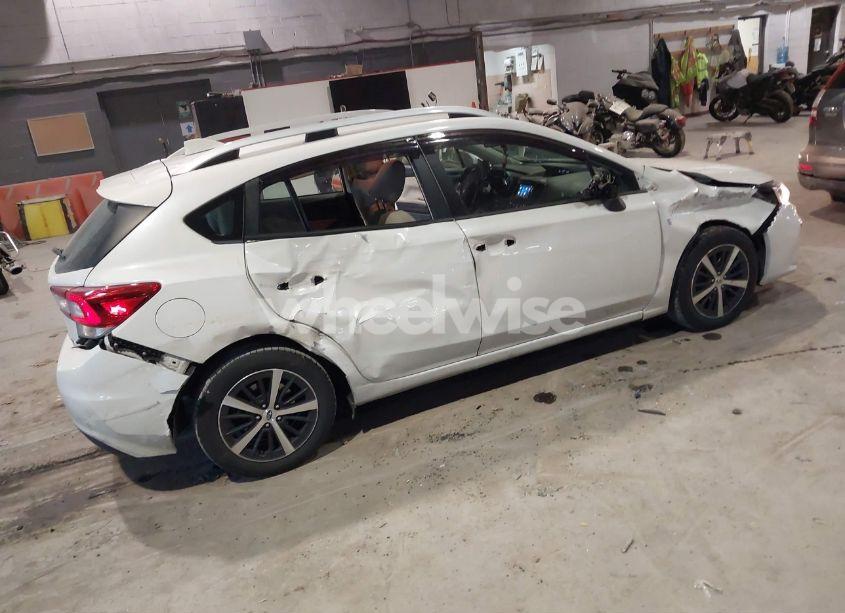 Photo 4 of 2019 Subaru Impreza 2.0I PREMIUM (VIN 4S3GTAD61K3712237)