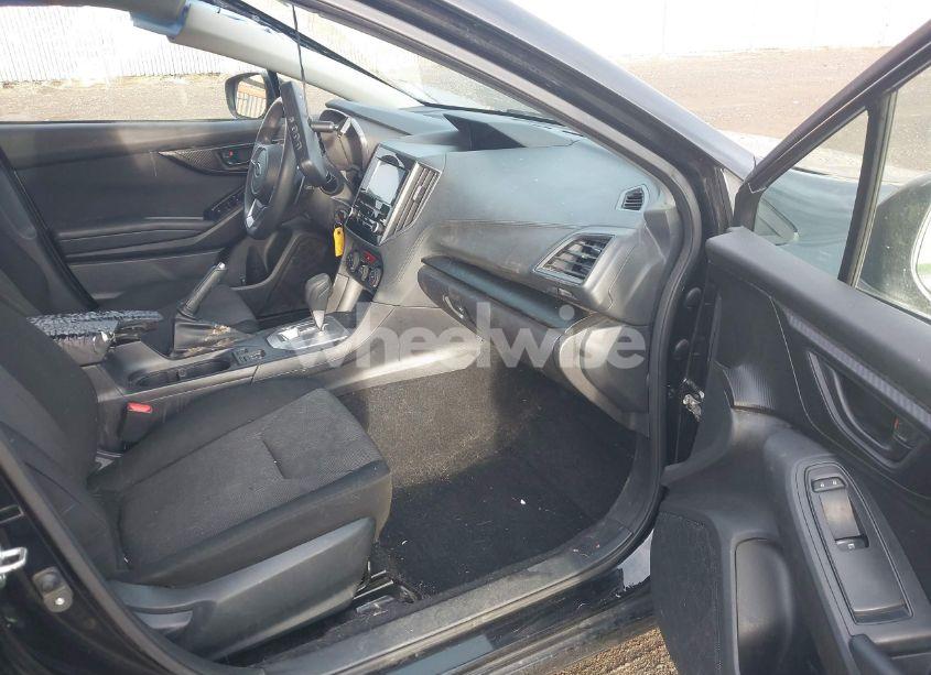 Photo 5 of 2019 Subaru Impreza 2.0I PREMIUM (VIN 4S3GTAD61K3720936)