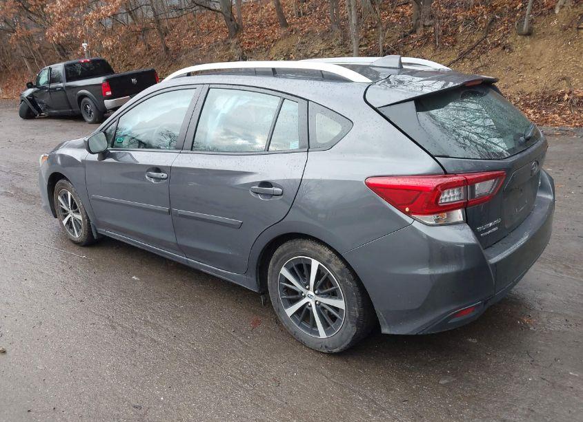 Photo 3 of 2022 Subaru Impreza PREMIUM 5-DOOR (VIN 4S3GTAD68N3729055)