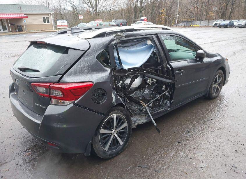 Photo 4 of 2022 Subaru Impreza PREMIUM 5-DOOR (VIN 4S3GTAD68N3729055)