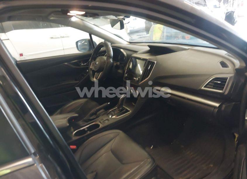 Photo 5 of 2018 Subaru Impreza 2.0I LIMITED (VIN 4S3GTAT68J3704524)