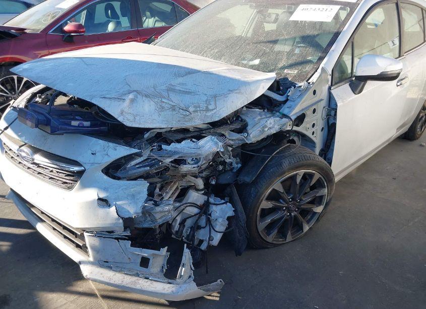 Photo 6 of 2022 Subaru Impreza LIMITED 5-DOOR (VIN 4S3GTAU62N3716236)