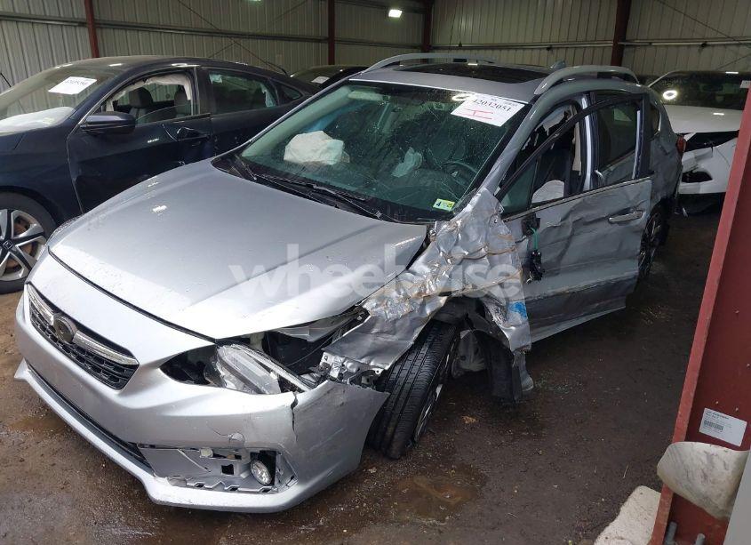 Photo 2 of 2021 Subaru Impreza LIMITED 5-DOOR (VIN 4S3GTAU67M3701388)