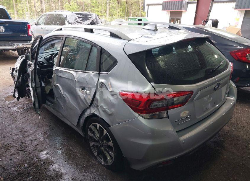 Photo 3 of 2021 Subaru Impreza LIMITED 5-DOOR (VIN 4S3GTAU67M3701388)