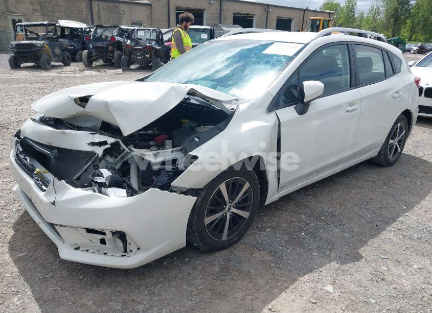 Photo 2 of 2022 Subaru Impreza PREMIUM 5-DOOR (VIN 4S3GTAV60N3700499)