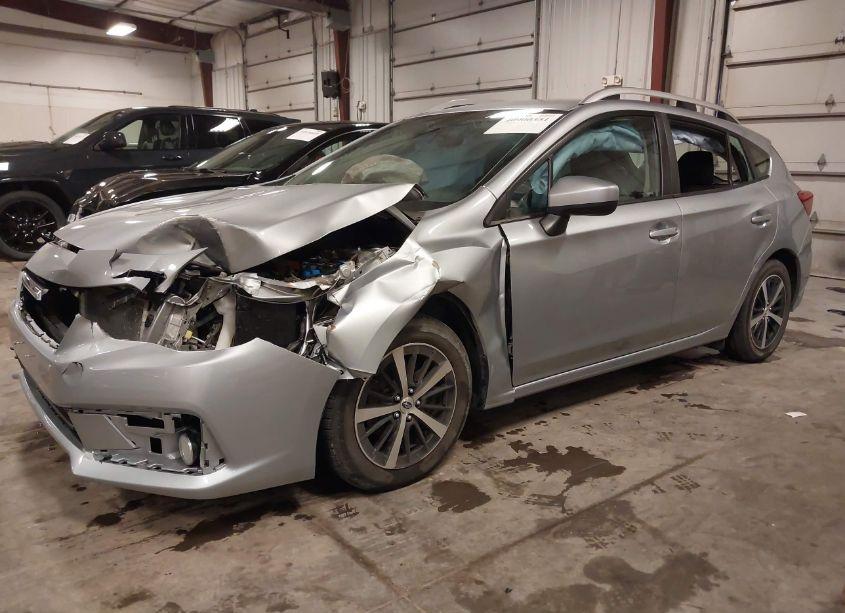 Photo 2 of 2022 Subaru Impreza PREMIUM 5-DOOR (VIN 4S3GTAV67N3721527)