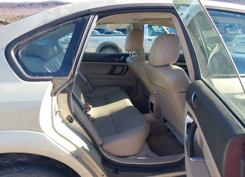Photo 8 of 2007 Subaru Outback 2.5I LIMITED (VIN 4S4BL62C277204712)
