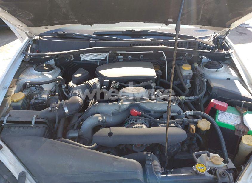 Photo 10 of 2009 Subaru Outback 2.5I (VIN 4S4BP60C196321391)