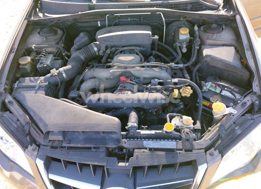 Photo 10 of 2009 Subaru Outback 2.5I (VIN 4S4BP60C197327914)