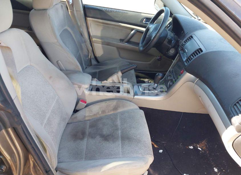 Photo 5 of 2009 Subaru Outback 2.5I (VIN 4S4BP60C197327914)