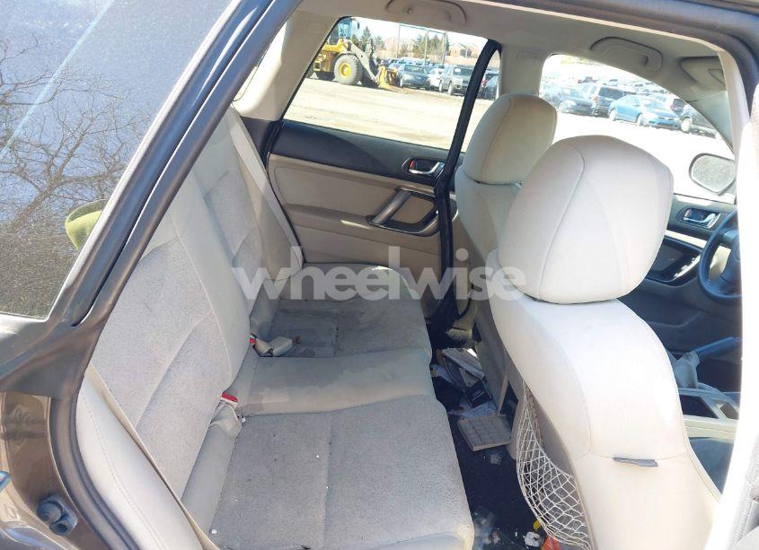 Photo 8 of 2009 Subaru Outback 2.5I (VIN 4S4BP60C197327914)