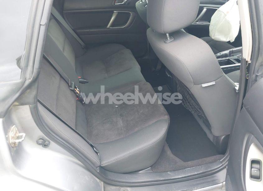 Photo 8 of 2009 Subaru Outback 2.5I (VIN 4S4BP60C397339367)