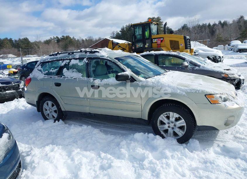Photo 13 of 2005 Subaru Outback 2.5I (VIN 4S4BP61C057327007)