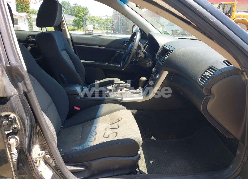 Photo 5 of 2007 Subaru Outback 2.5I/2.5I BASIC/2.5I L.L. BEAN EDITION (VIN 4S4BP61C077342156)